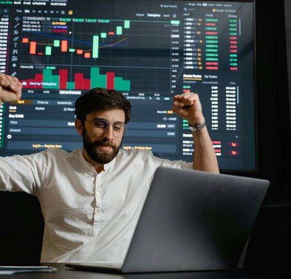 Smart Digital Marketing 18552195933 for Organic Success